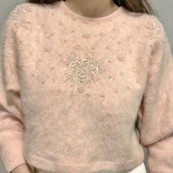 Vintage Cropped Beaded Pearl Sweater - Picture 4 of 9